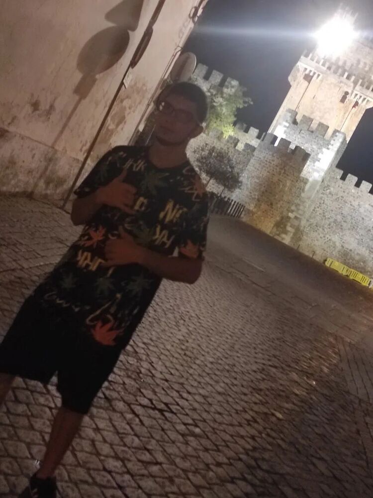  ,   Dim, 22 ,   ,   