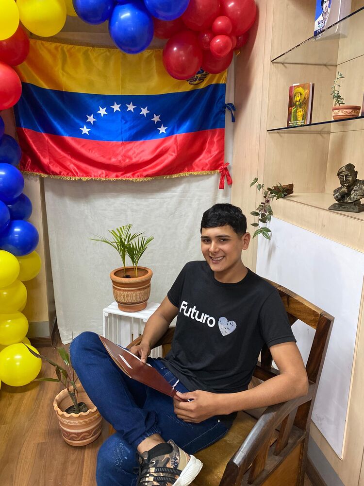 ���� 47698017 ����� Junior, 23 ����, ���� ���������� � ������