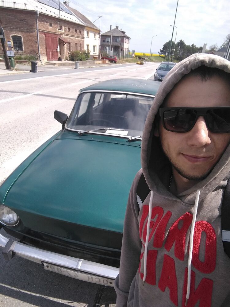  ,   Loki, 32 ,   ,   , c 