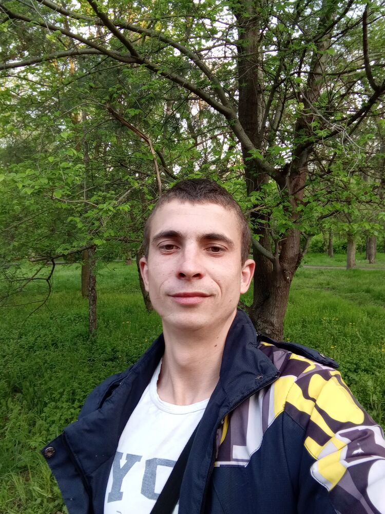  37009967  , 29 ,    