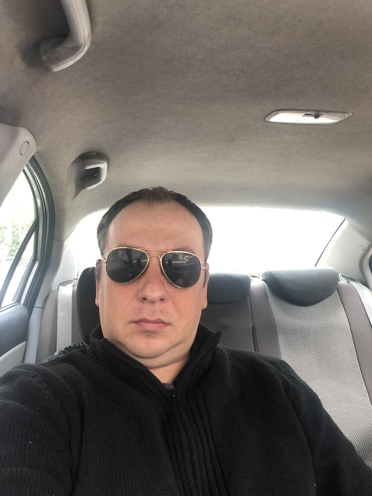  52088657  , 42 ,    