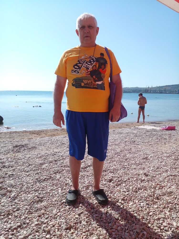  38460387  Aleksandr, 59 ,    