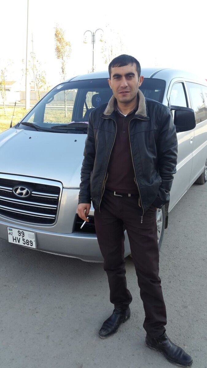  5845927  Elnur, 39 ,    