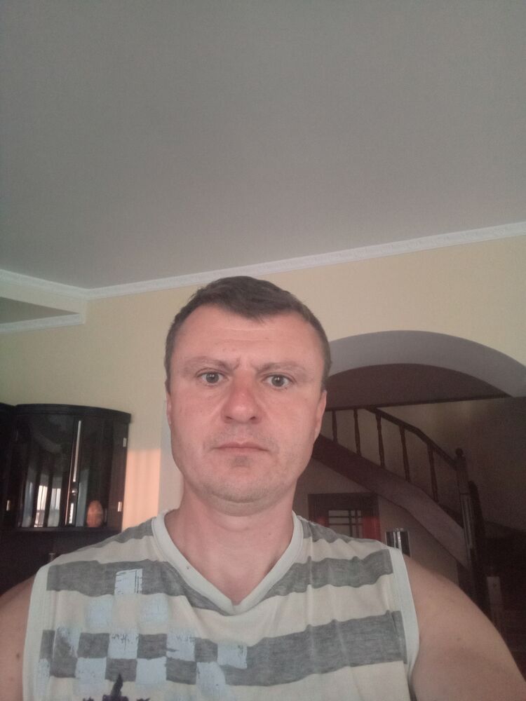  40700557  , 42 ,    