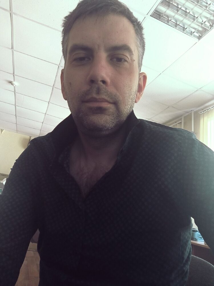  ,   Dima, 35 ,   