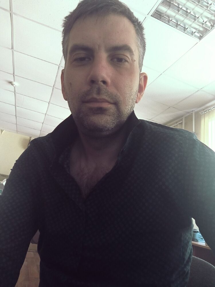  ,   Dima, 37 ,   