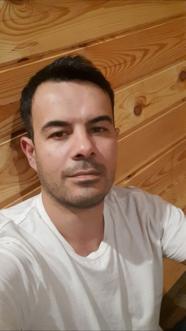  46538847  , 36 ,    
