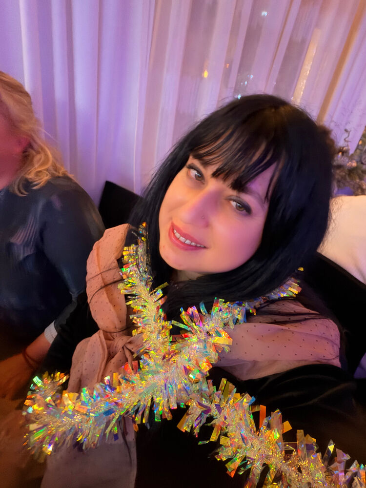 ���������� Dortmund, ���� ������� Elena, 43 ����, ������������ ��� ����� � ���������, c�������� ���������