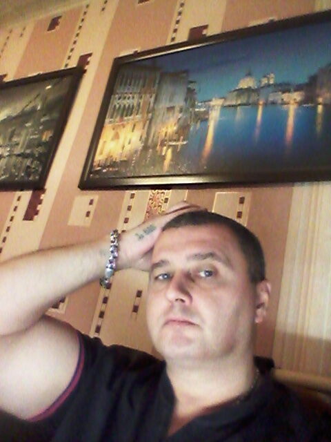  33918767  , 52 ,    