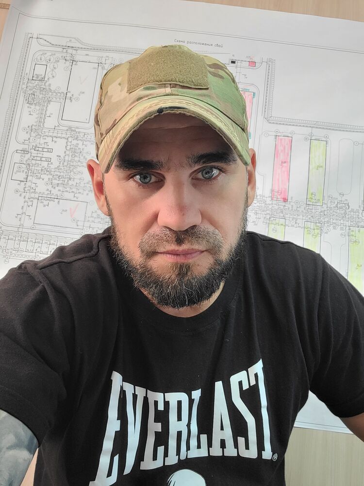 51530957  MexaHuk, 35 ,    