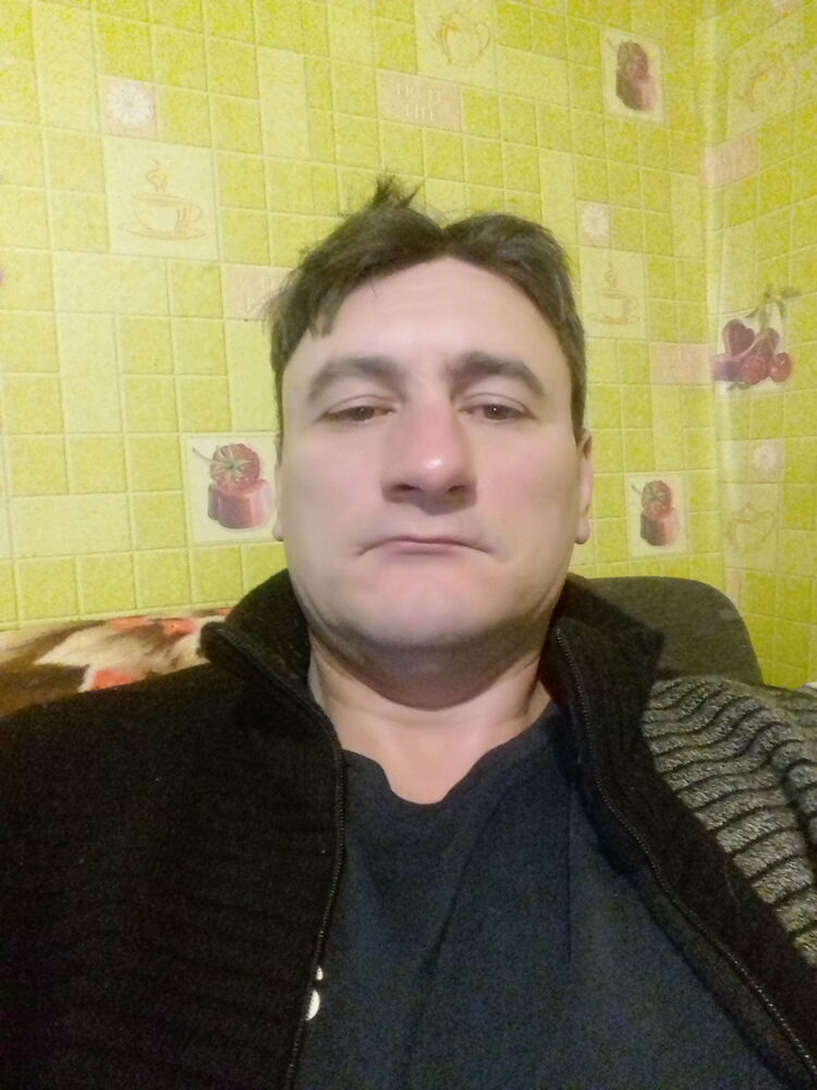  15607927  Sasha, 49 ,    