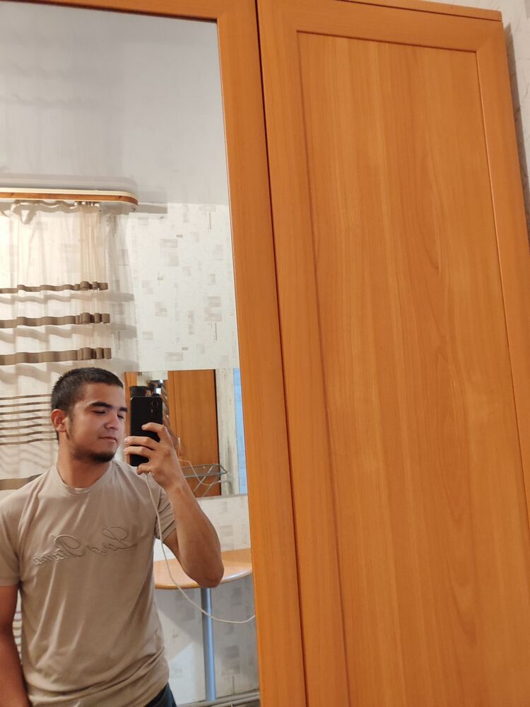  35986517  Akmal, 22 ,    