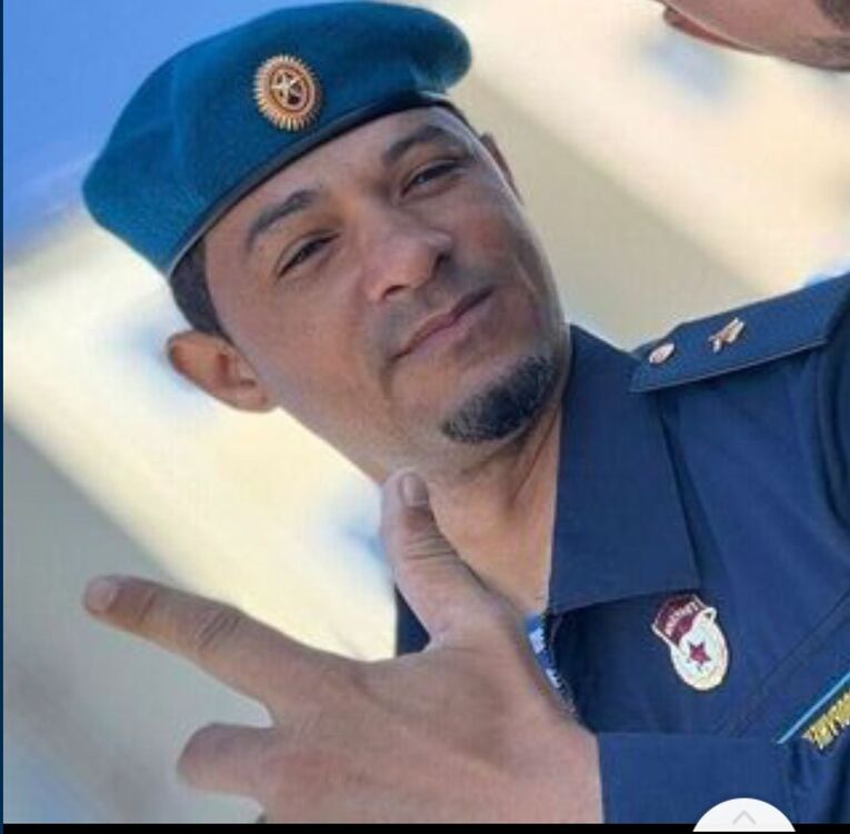  49694677  , 38 ,    