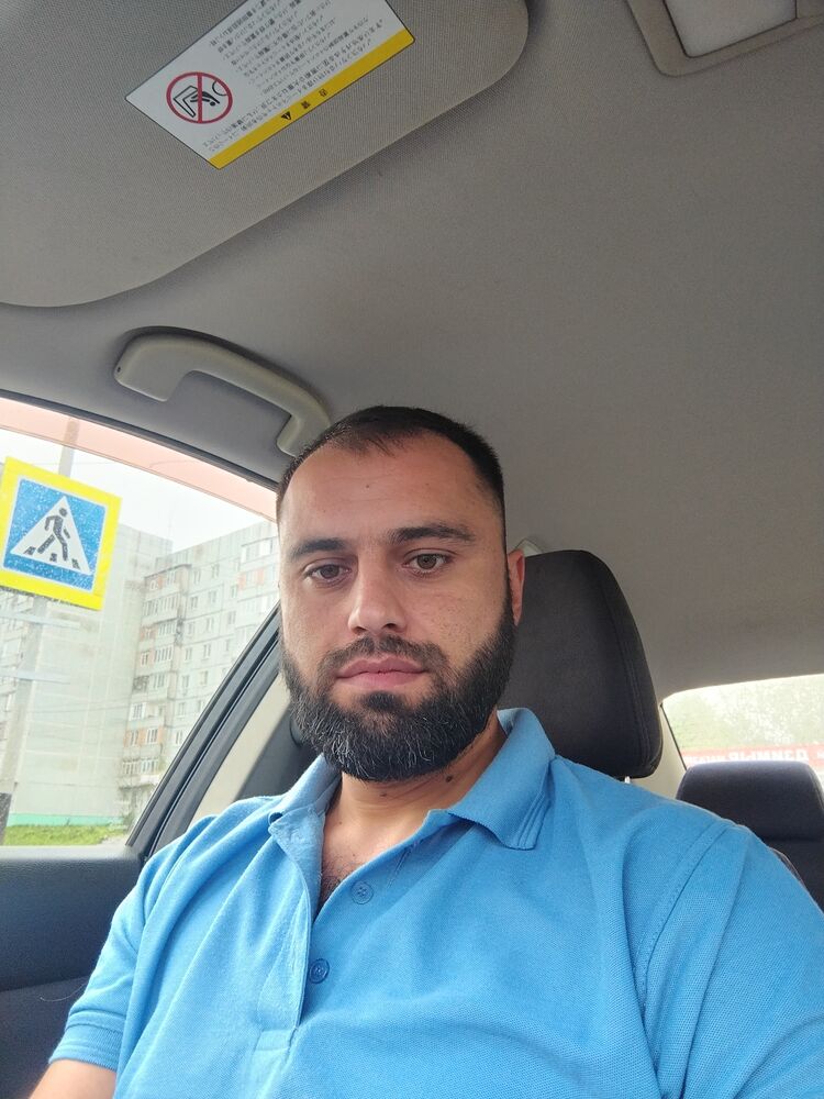  41326597  Nver, 35 ,    