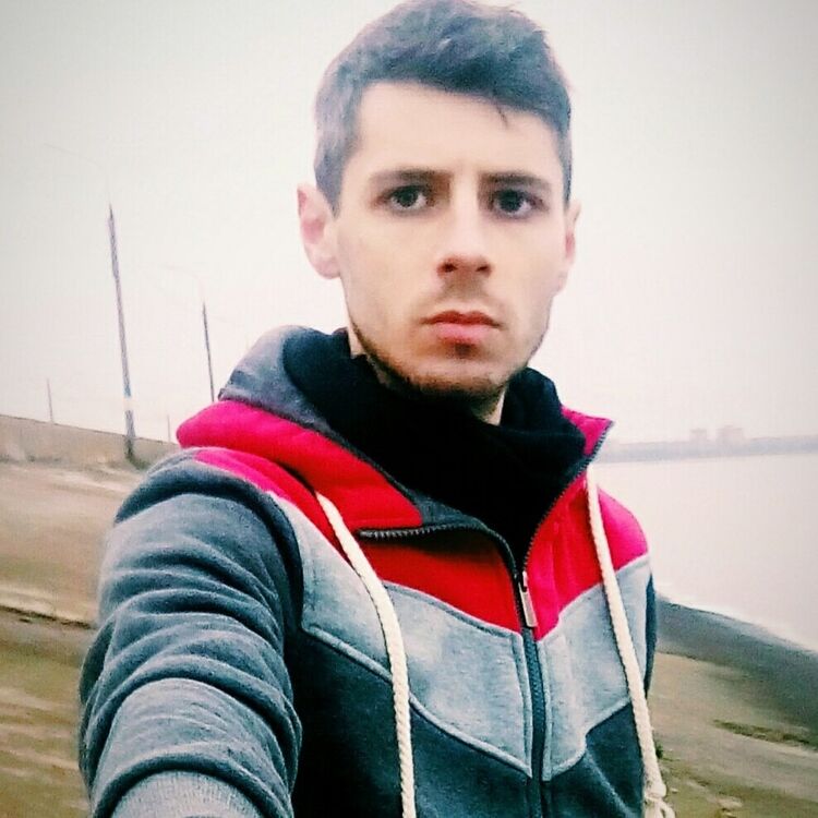  11694937  Sasha, 31 ,    