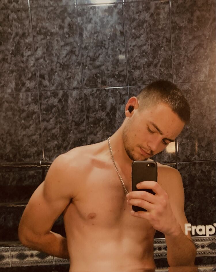  39558207  , 22 ,    