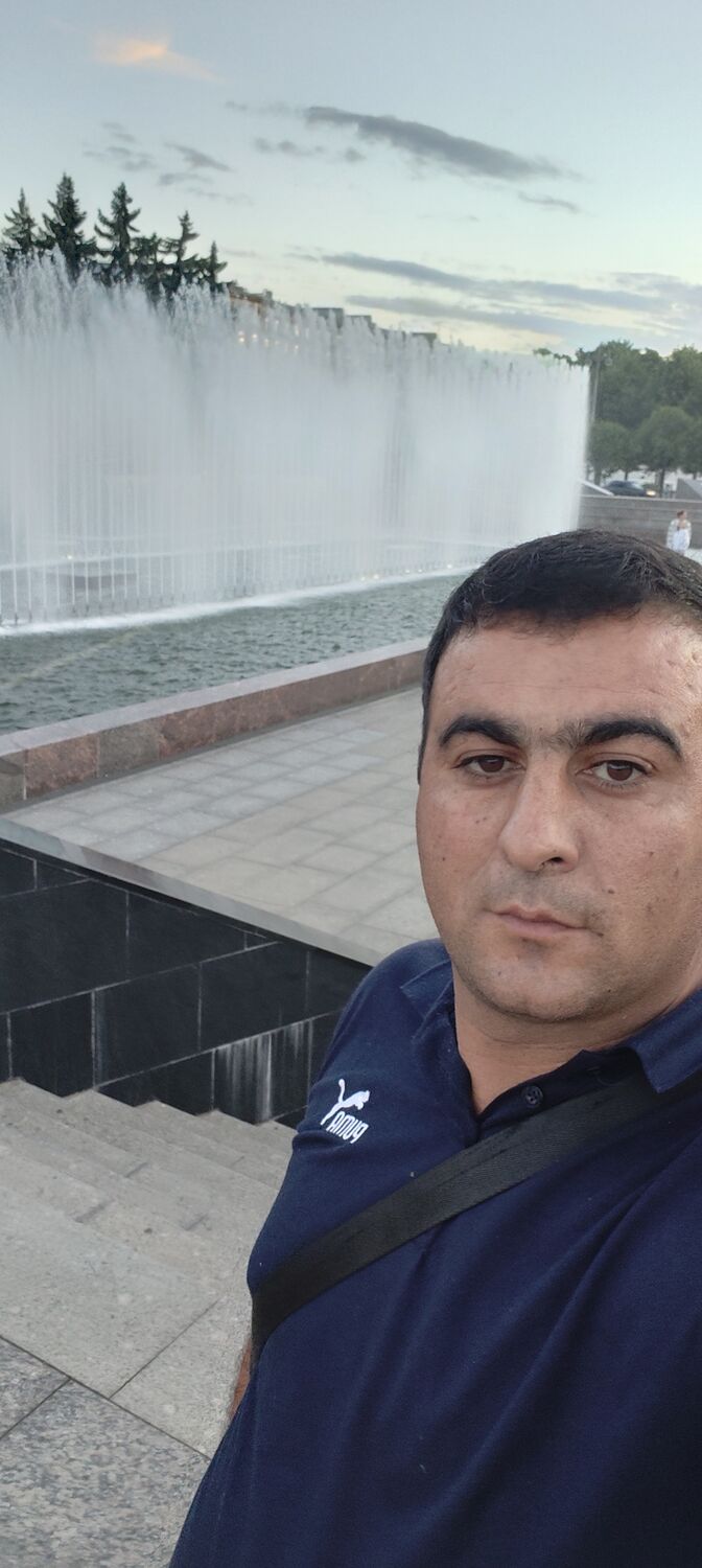  44447887  Vazgen, 34 ,    -