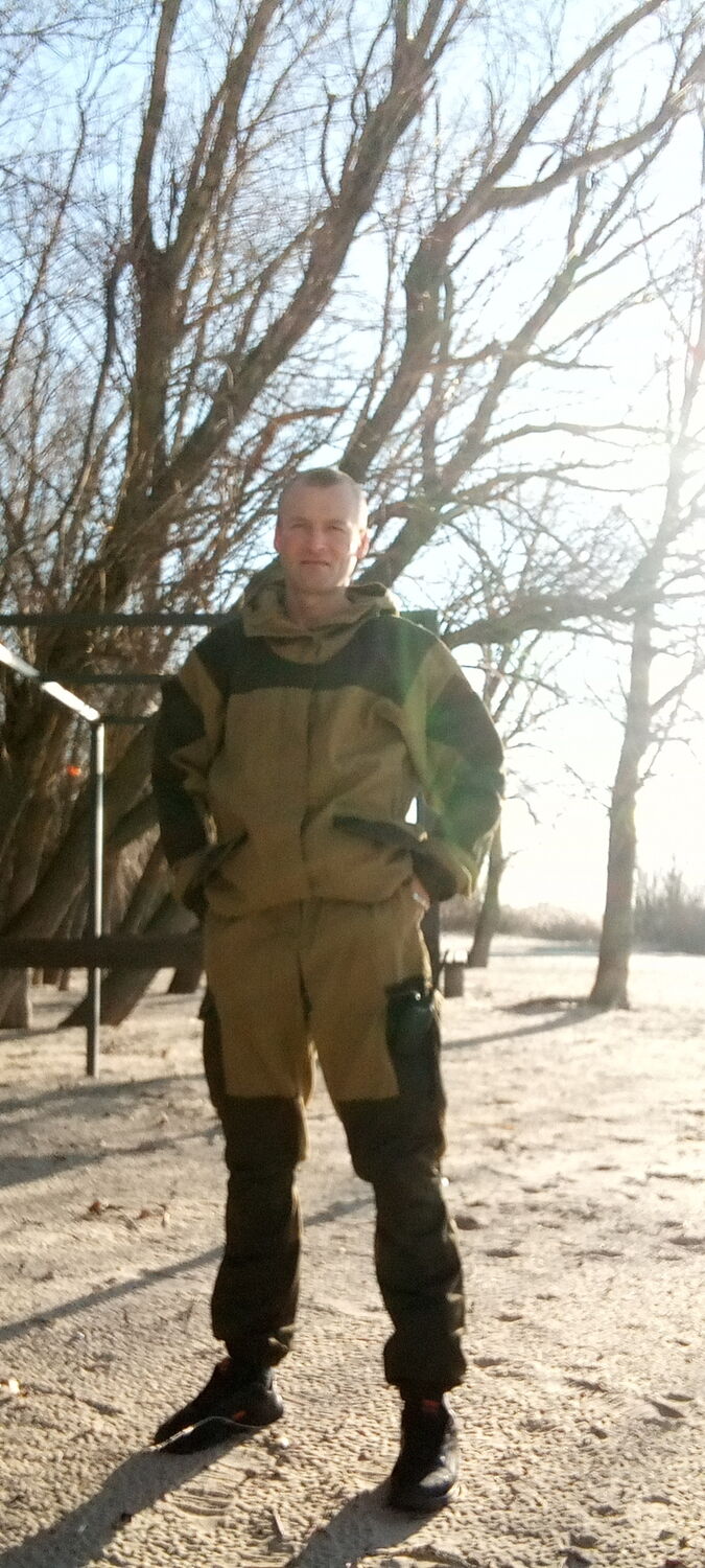  53902037  , 37 ,    --