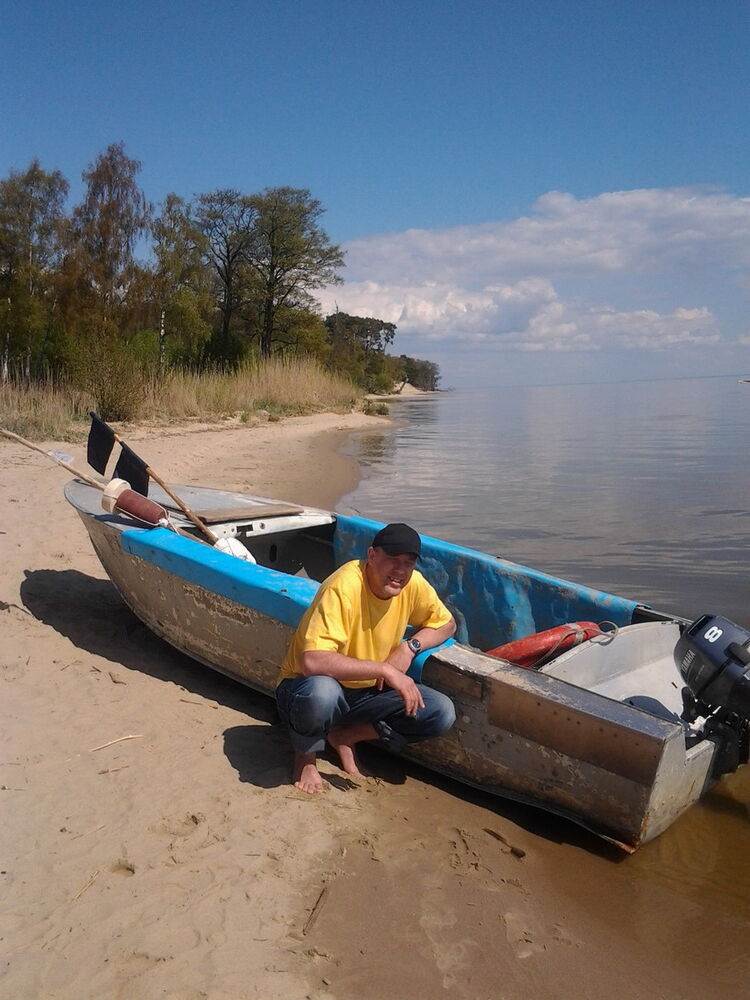  7452857  , 52 ,    -