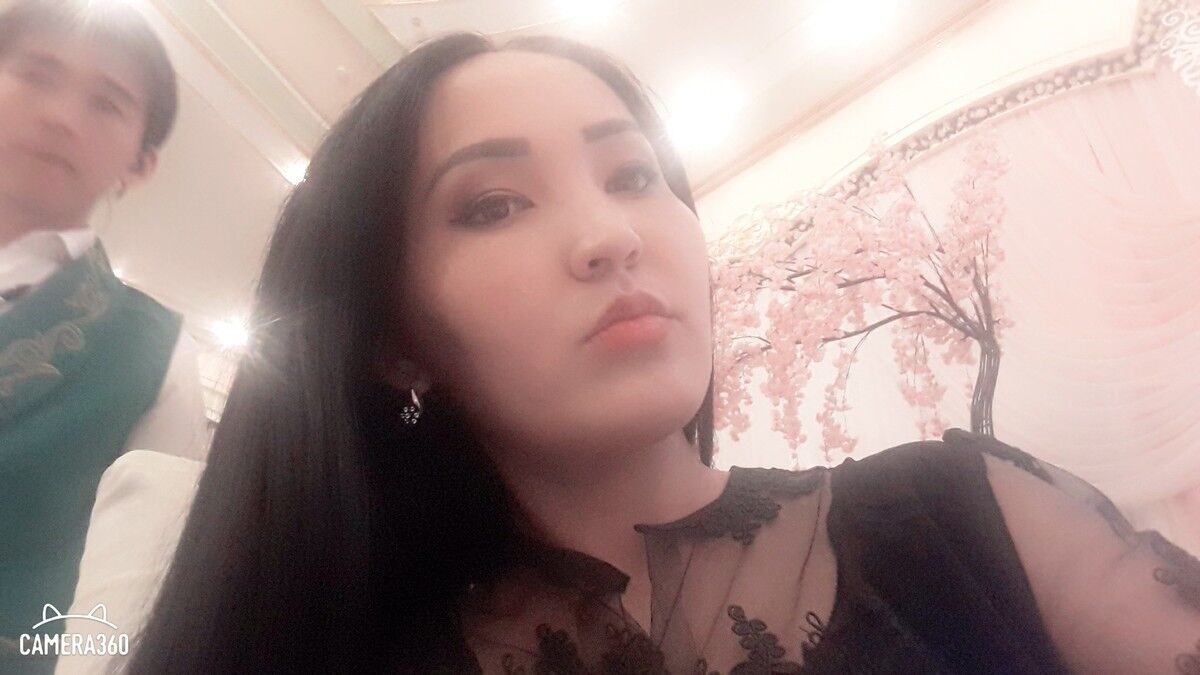  -,   Aigerim, 35 ,   ,   , c 