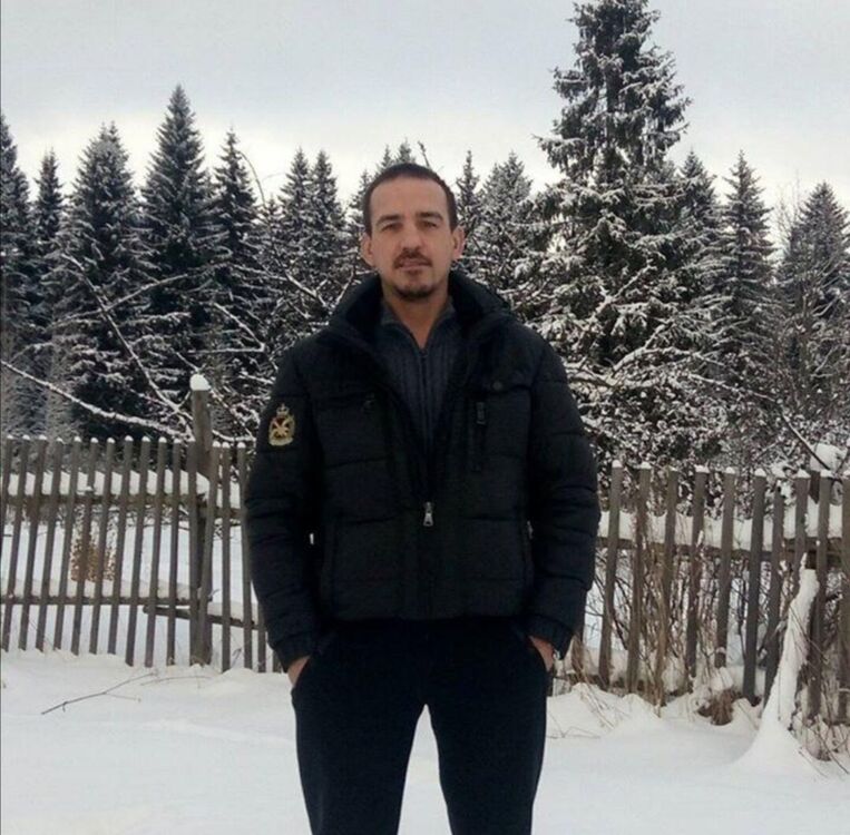  -,   , 44 ,   ,   
