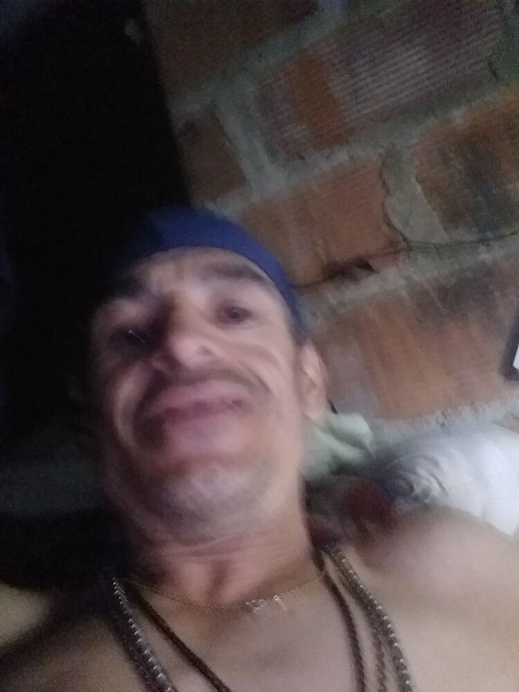  46700927  JulianAndres, 41 ,    