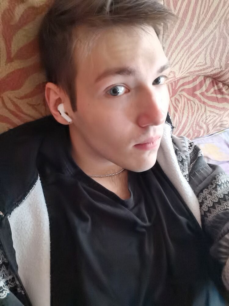  41797947  , 24 ,    