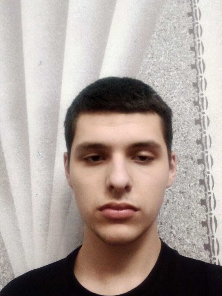  ,   Nikita, 22 ,   ,   