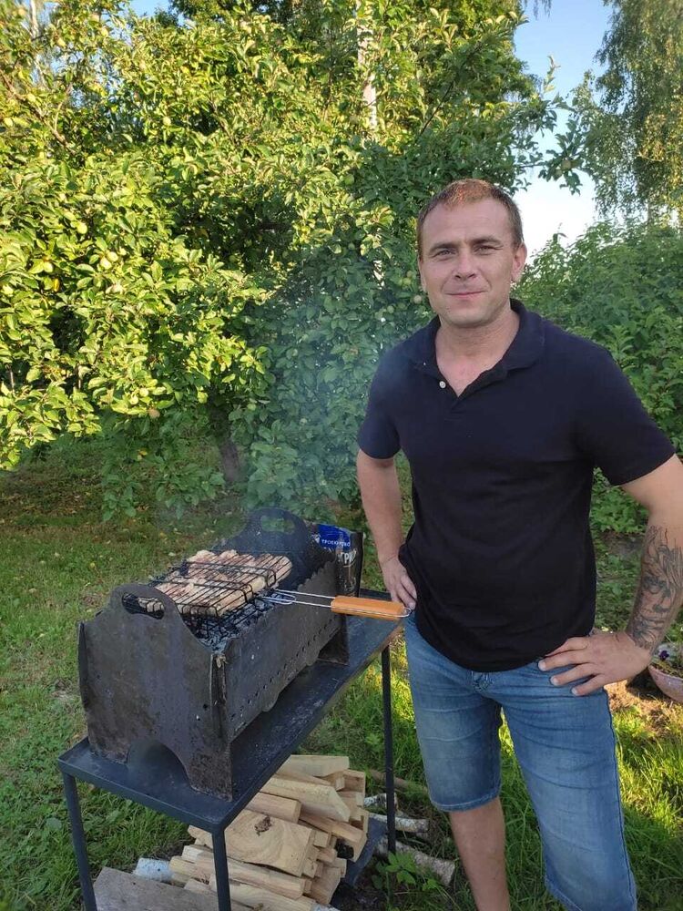  ,   , 37 ,   c , 