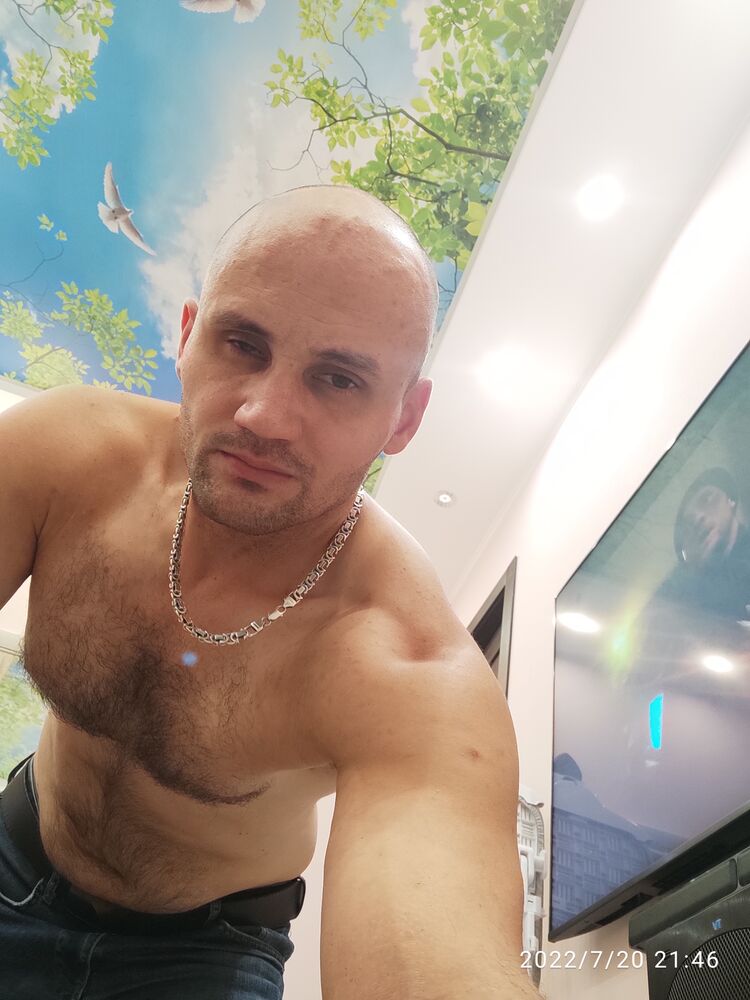  28218877  , 38 ,    