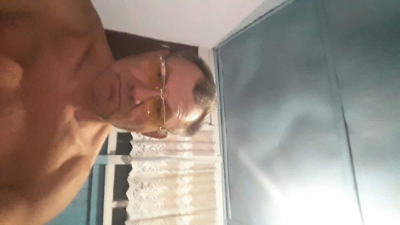  26479307  , 62 ,    