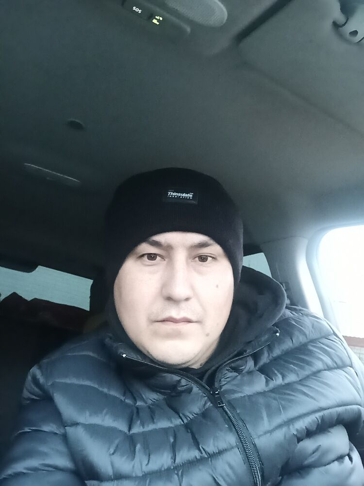  39433417  , 33 ,    