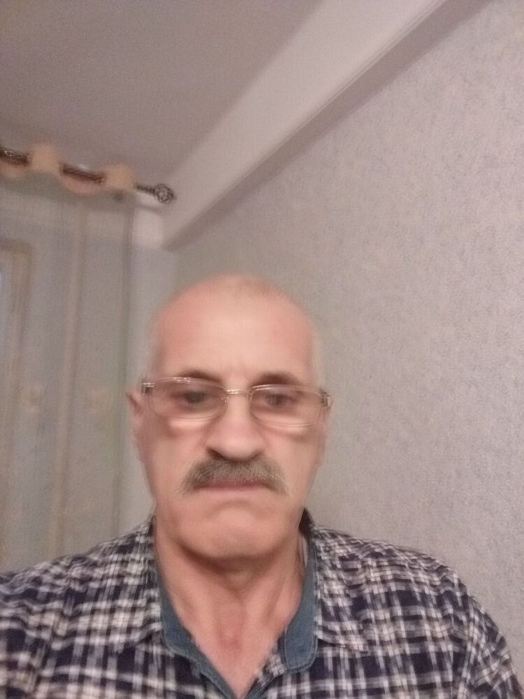  25039237  , 62 ,    