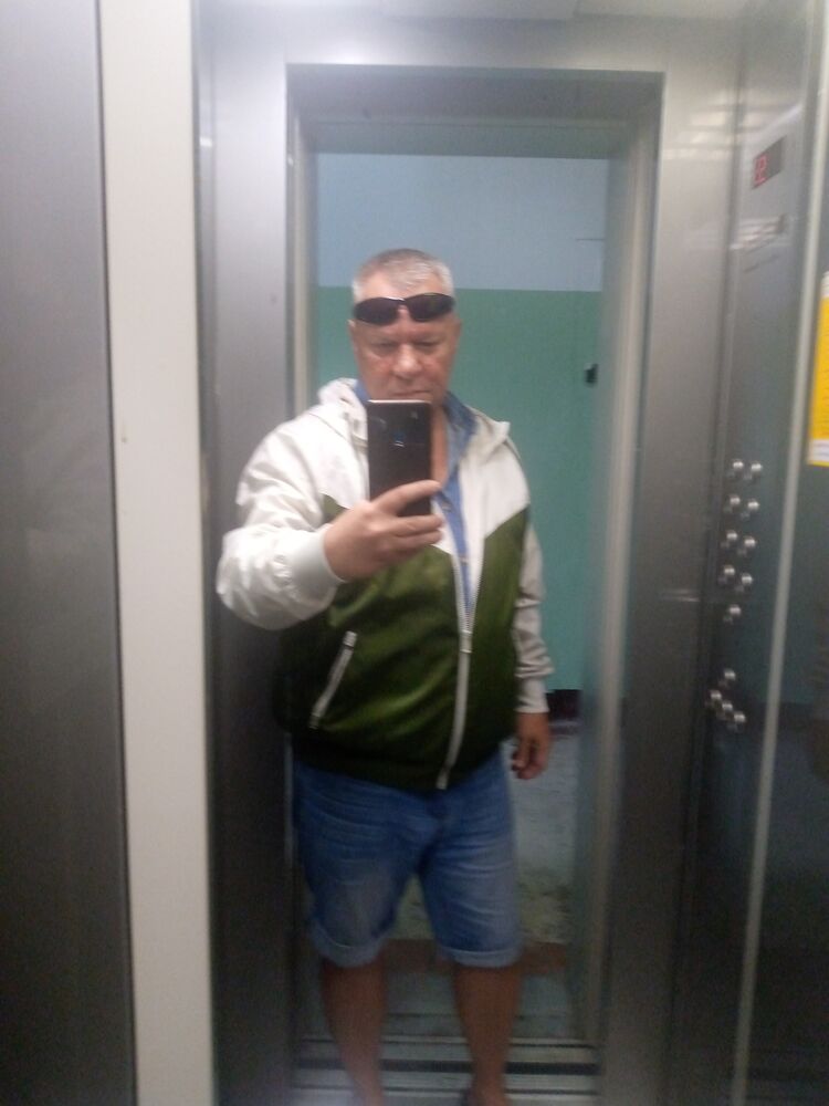 38287737  , 51 ,    