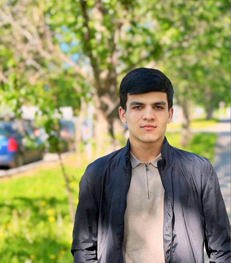  50608137  Muslimjon, 21 ,    