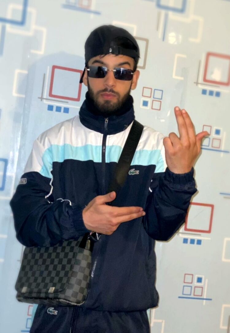 ���������� �����, ���� ������� Adam, 26 ���, ������������ ��� ������, ����� � ���������