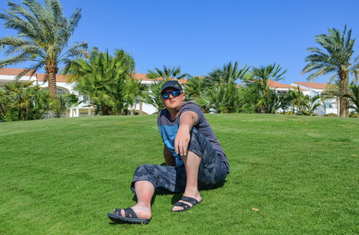 ,   MarGo, 44 ,   ,   , c , 