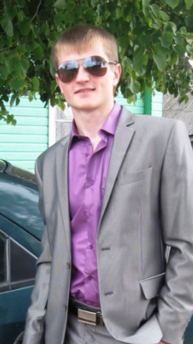  50234507  Roman, 34 ,    