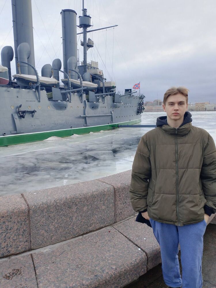  -,   , 20 ,     