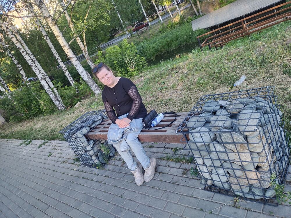  47041117  , 24 ,    