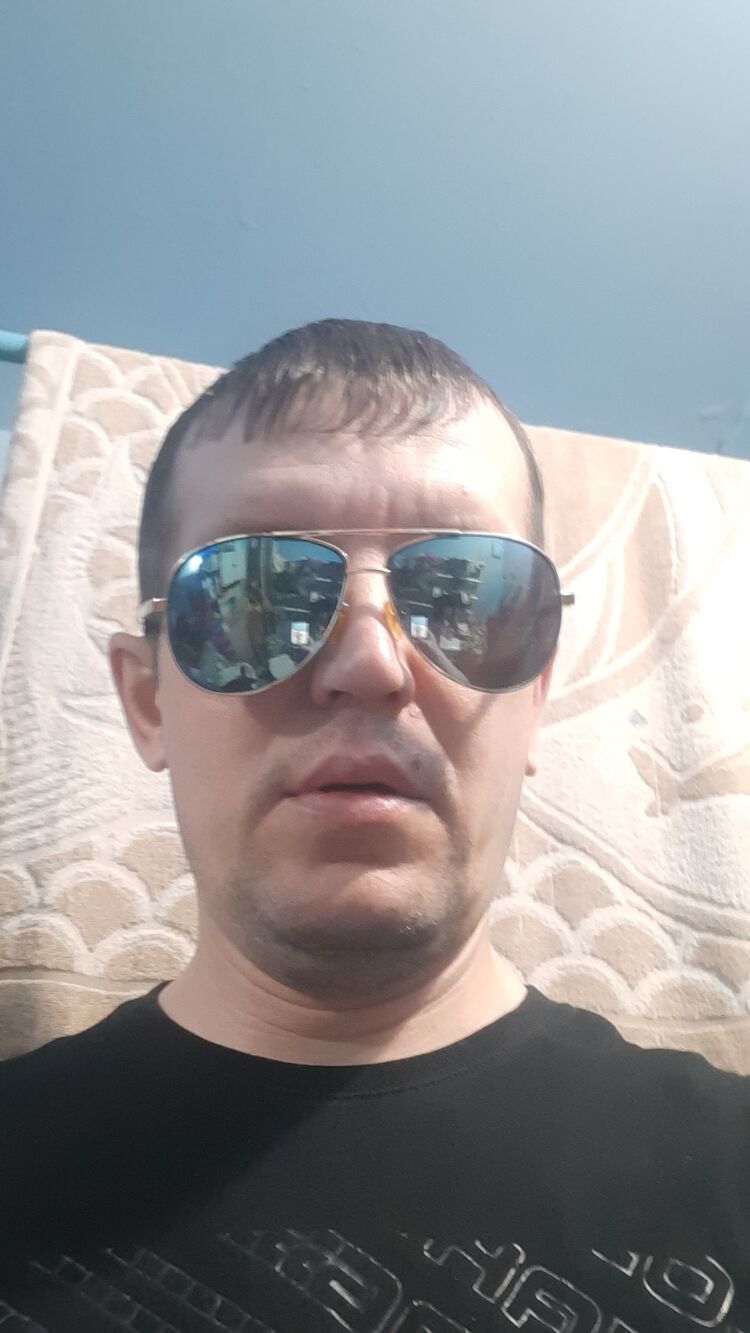  45973817  , 40 ,    