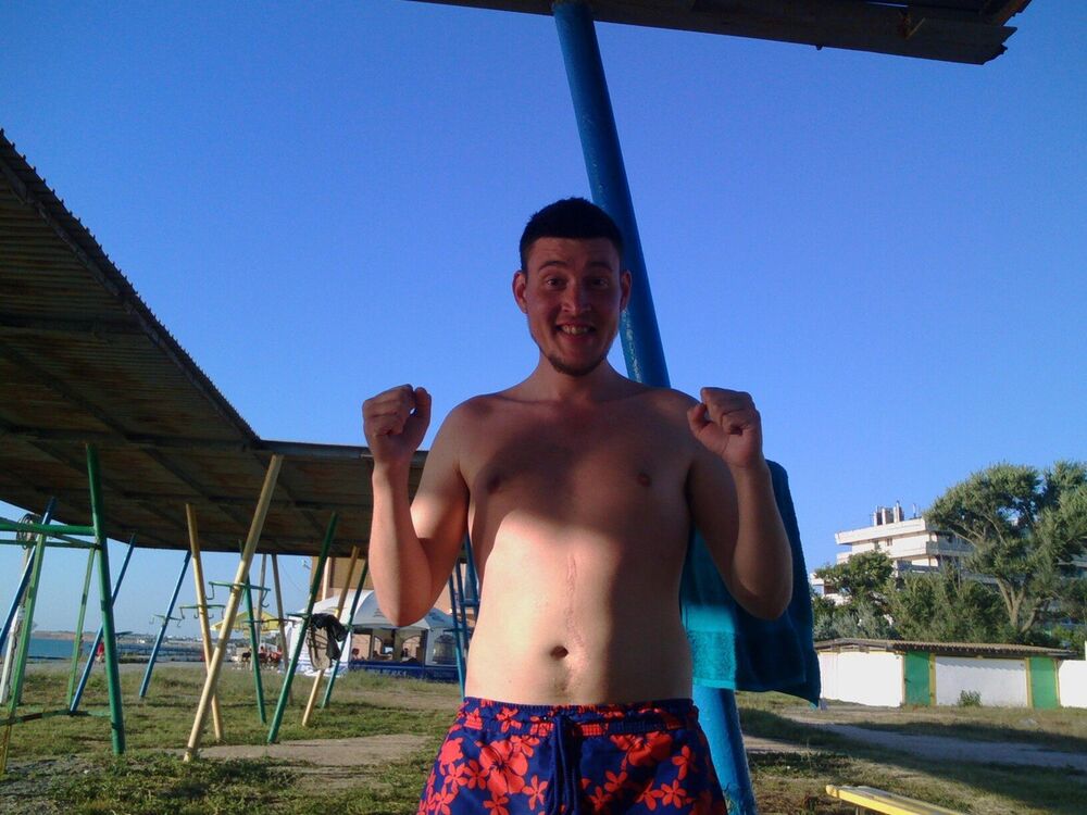  ,   MARAT, 41 ,  