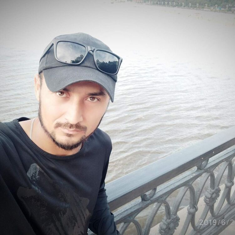  ,   Garik, 34 ,   ,   