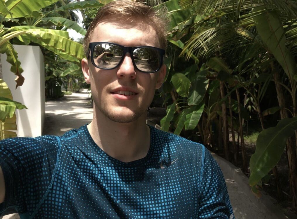  29950517  Mike, 33 ,    