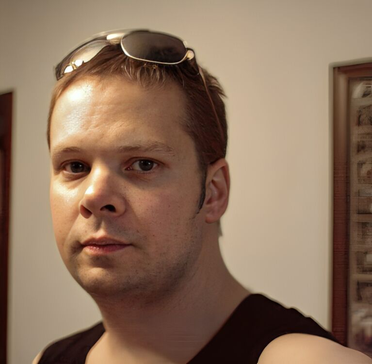  42240067  Georgio, 28 ,    -