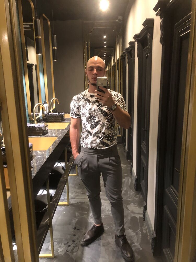  45742717  , 30 ,    