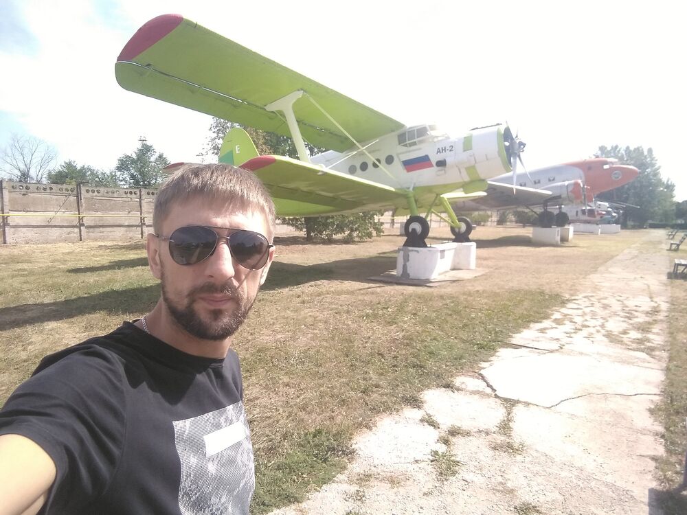  23578817  , 33 ,    