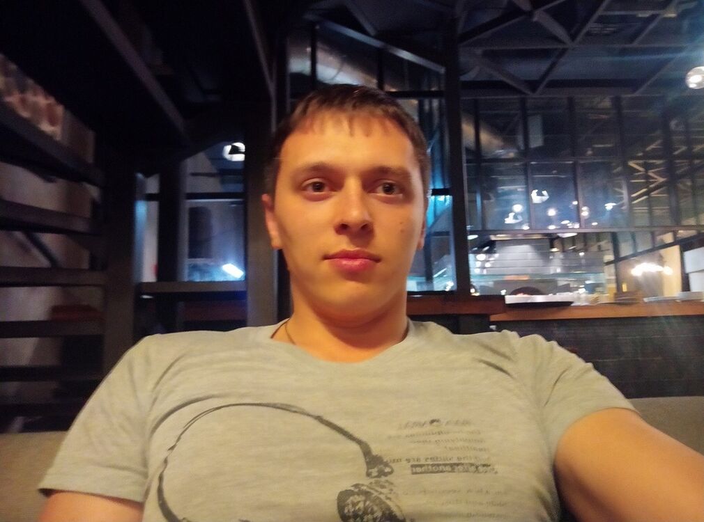  18093007  , 34 ,    