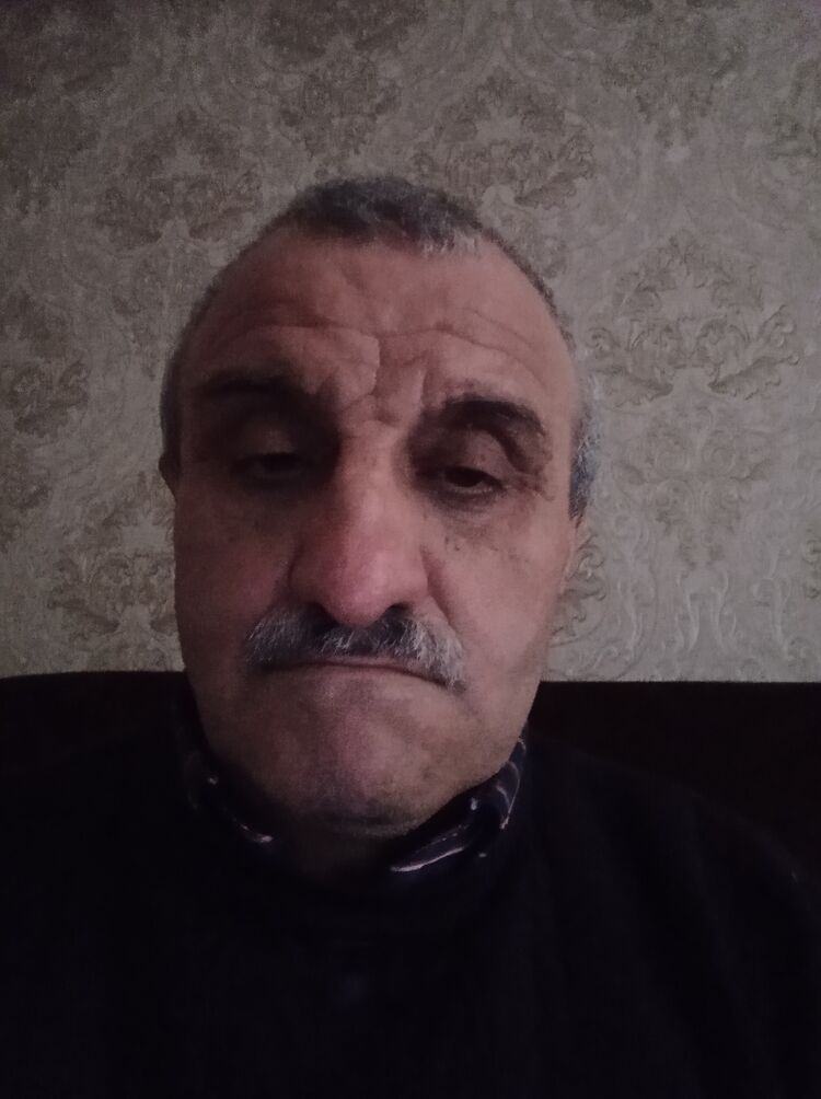  32854717  , 58 ,    