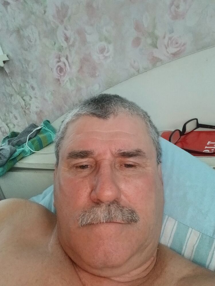  40615637  , 59 ,    
